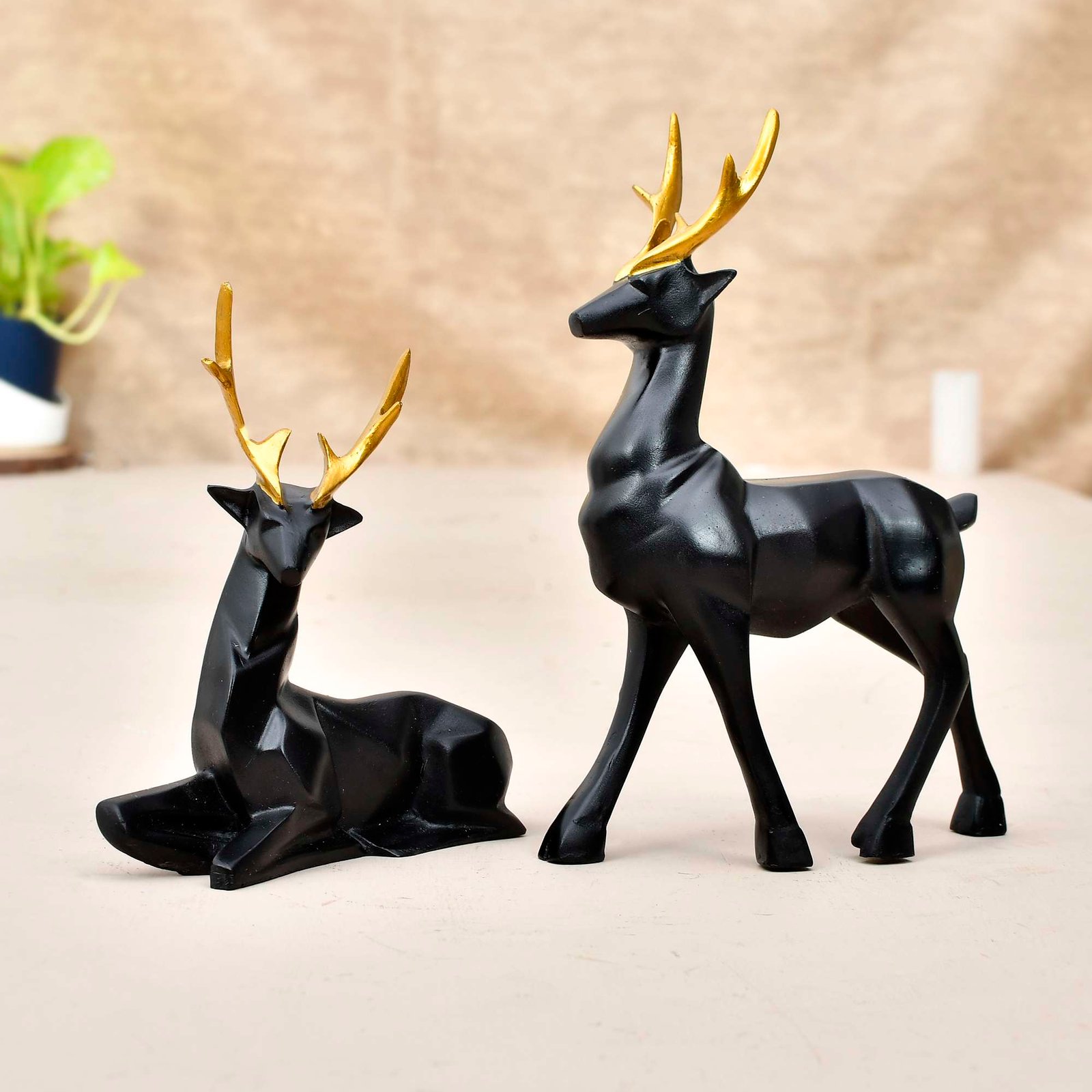 Deer Family Showpiece - Image 3